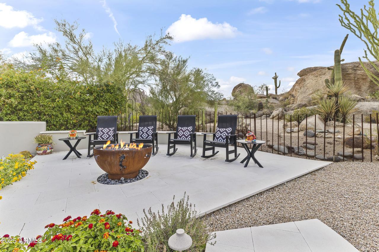 1018 N Boulder Dr., Carefree, AZ 85377