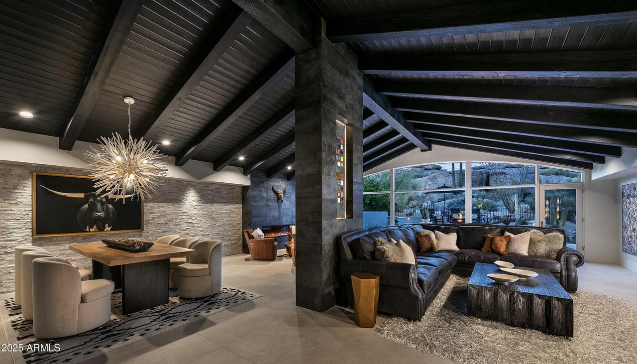 1018 N Boulder Dr., Carefree, AZ 85377