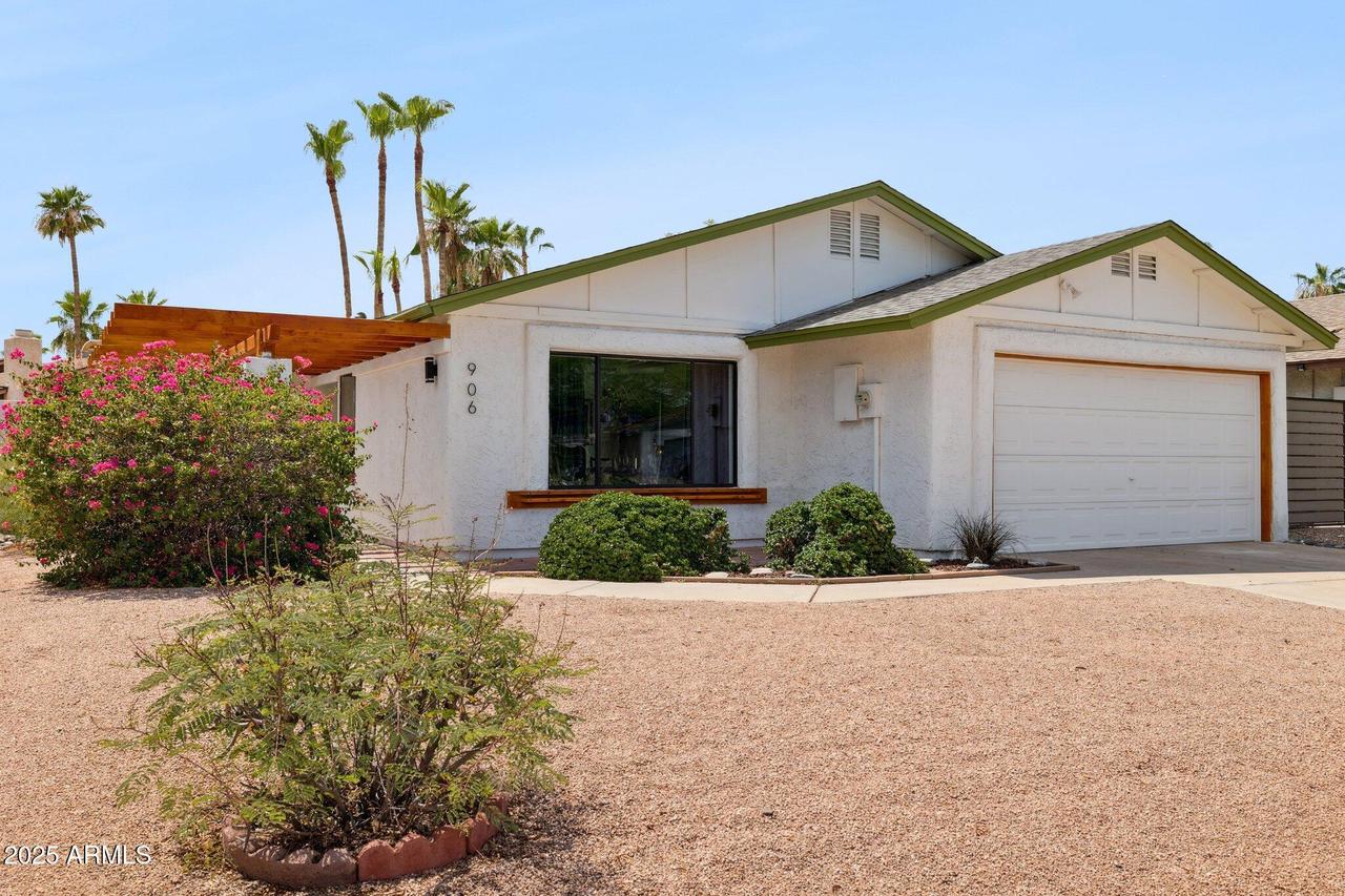 906 N Roosevelt Cir., Scottsdale, AZ 85257