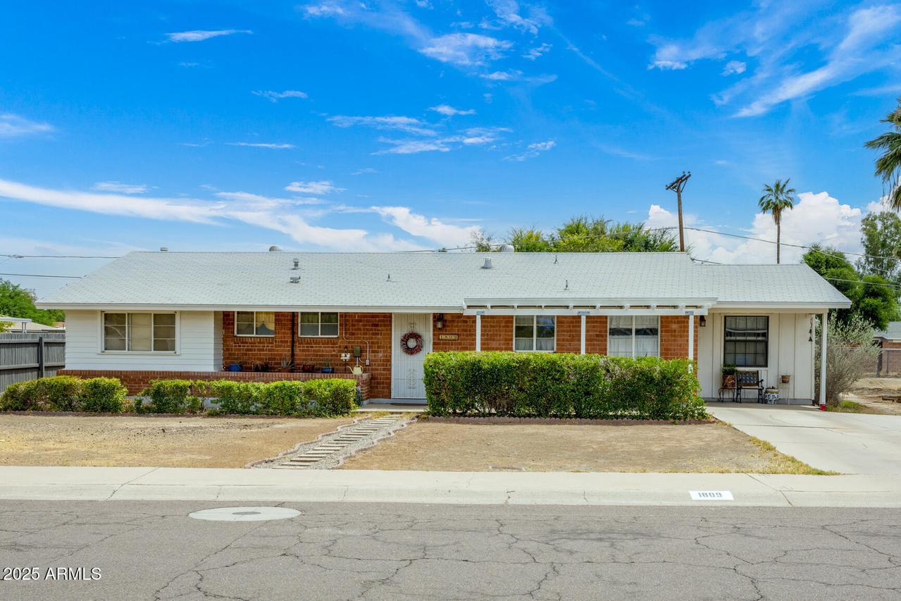 1809 W State Ave., Phoenix, AZ 85021
