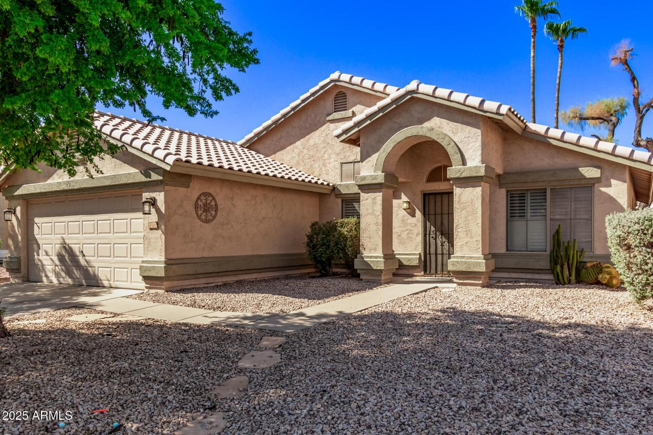 1150 W Goldfinch Way, Chandler, AZ 85286