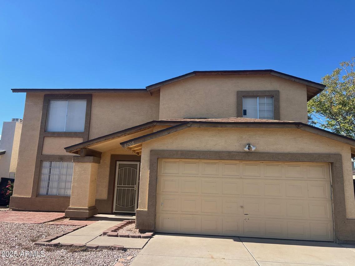 8706 W Lewis Ave., Phoenix, AZ 85037