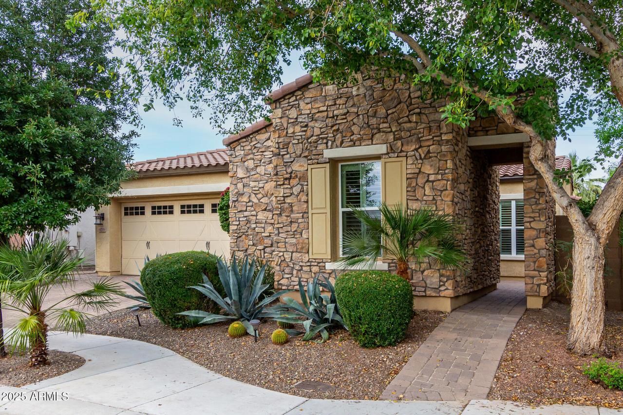 4519 N 29th Way, Phoenix, AZ 85016