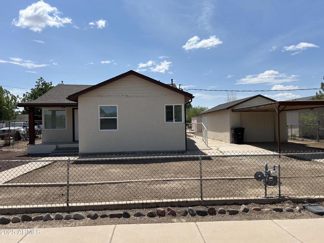 232 S 100 E, Pima, AZ 85543