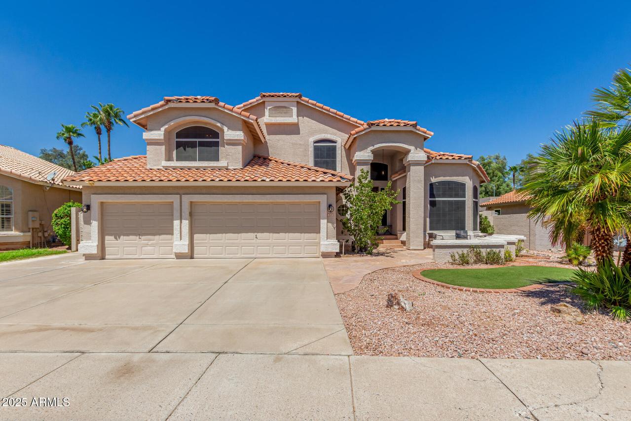 7826 W Kerry Ln., Glendale, AZ 85308