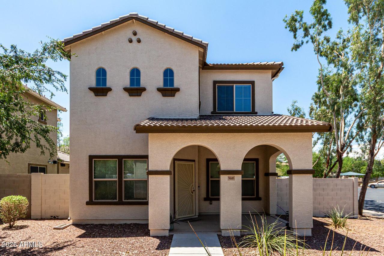9405 S 33rd Glen, Laveen, AZ 85339
