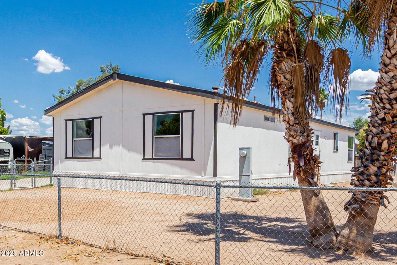 331 S 90th Pl., Mesa, AZ 85208
