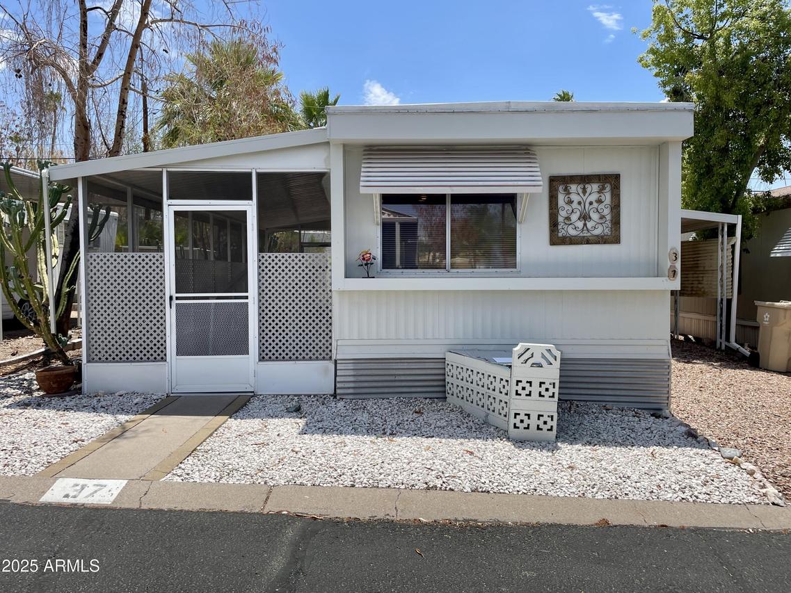 10401 N Cave Creek Rd. #37, Phoenix, AZ 85020