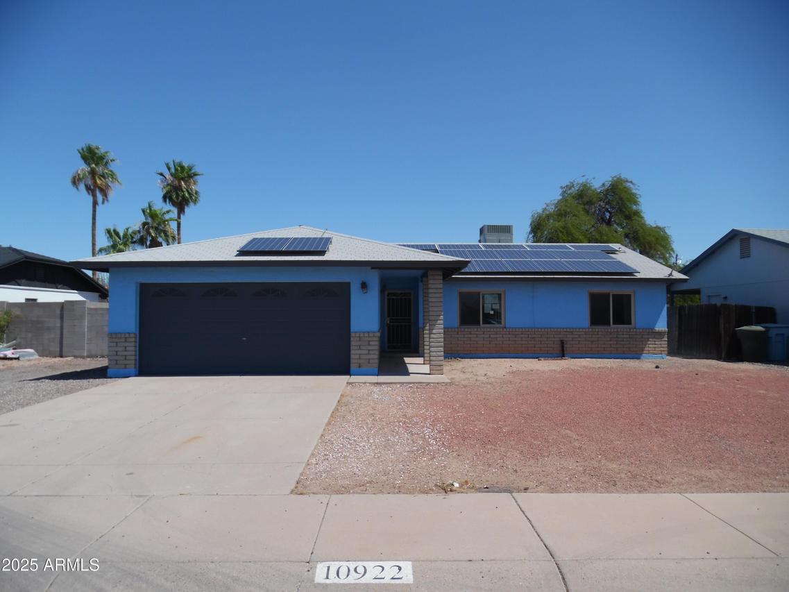 10922 W Roma Ave., Phoenix, AZ 85037