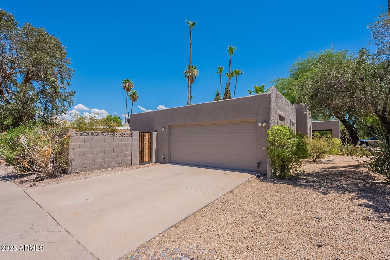 6602 E Sharon Dr., Scottsdale, AZ 85254