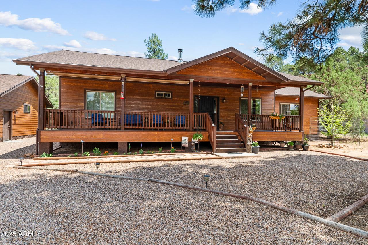 3335 Mogollon Dr., Overgaard, AZ 85933
