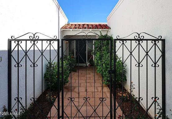 110 E Boca Raton Rd., Phoenix, AZ 85022