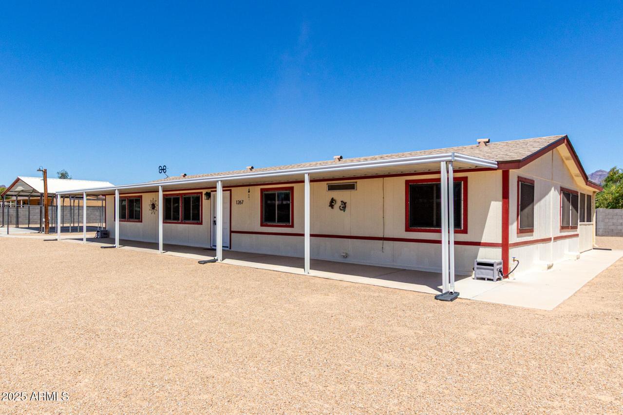 1267 N Ironwood Dr., Apache Junction, AZ 85120