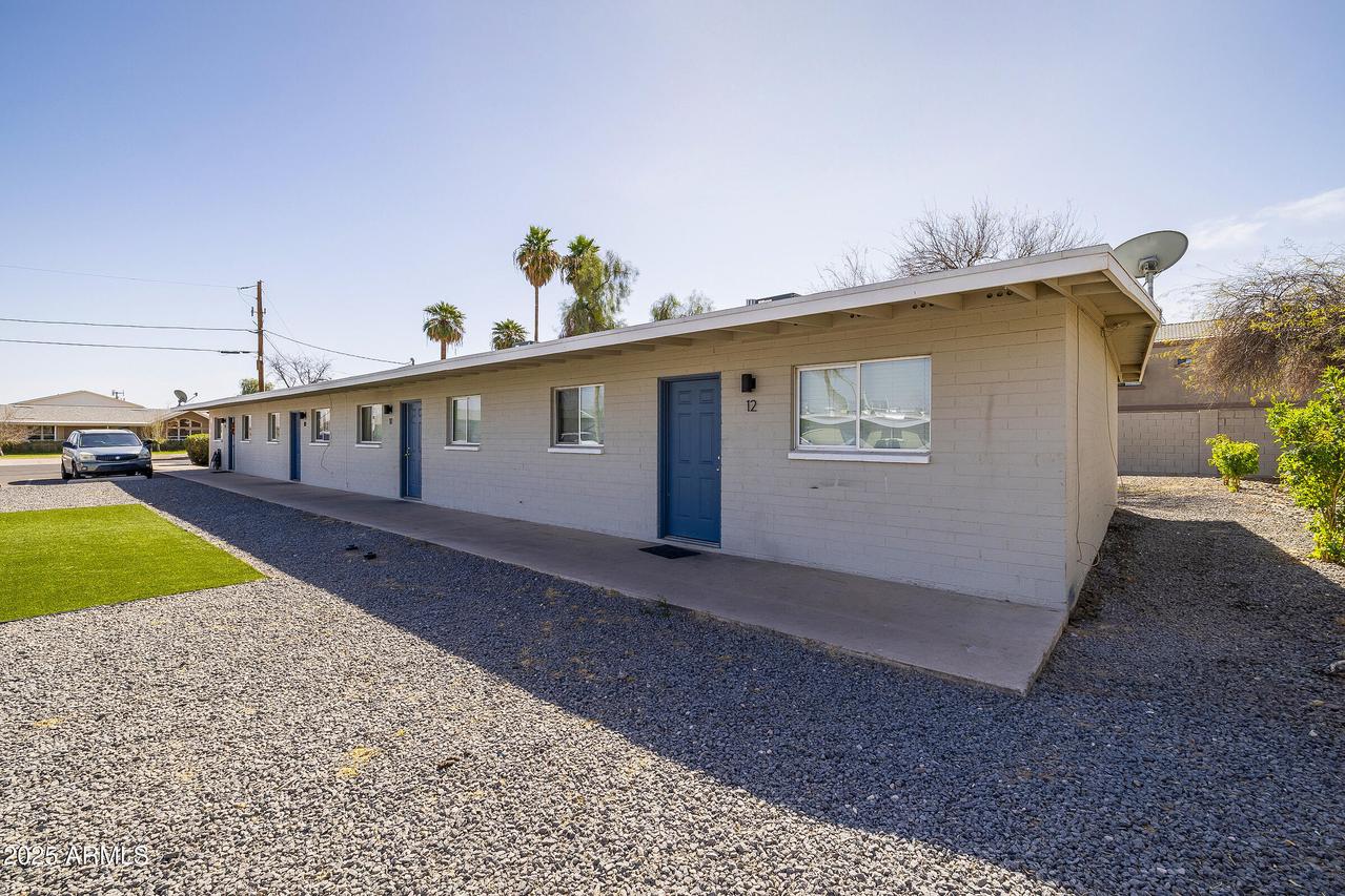 5646 S Montezuma St., Phoenix, AZ 85041