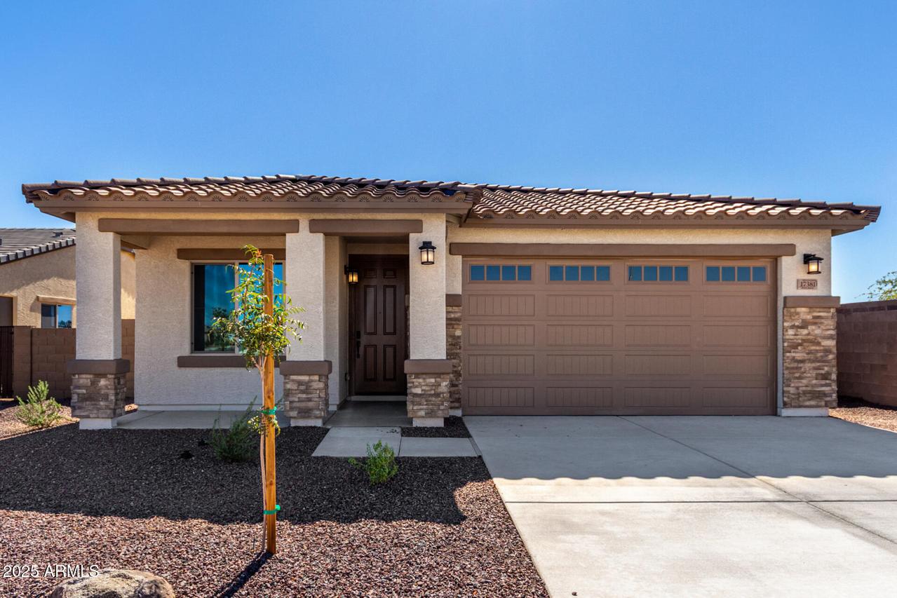 17381 W Las Palmaritas Dr., Waddell, AZ 85355