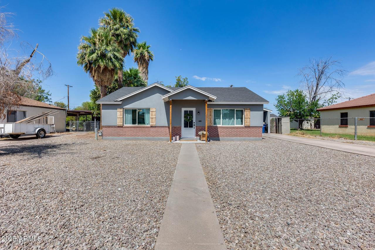132 S Temple St., Mesa, AZ 85204