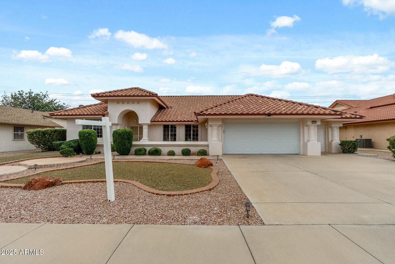 14719 W Windcrest Dr., Sun City West, AZ 85375