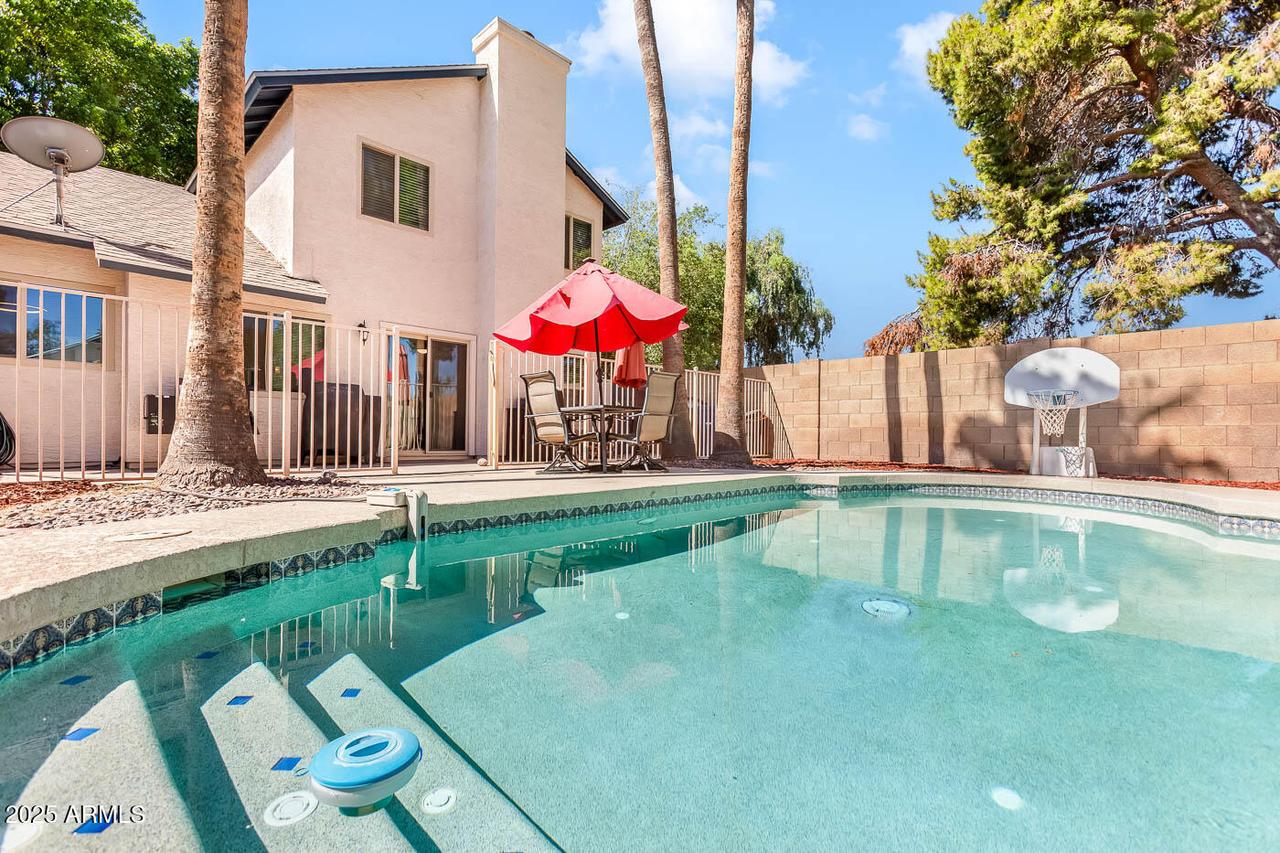 3808 W Whitten St., Chandler, AZ 85226