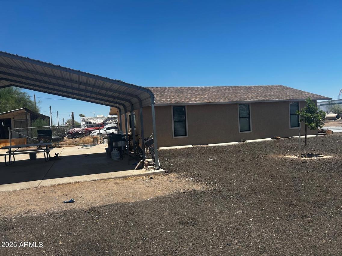 5809 S 46th Ave., Laveen, AZ 85339