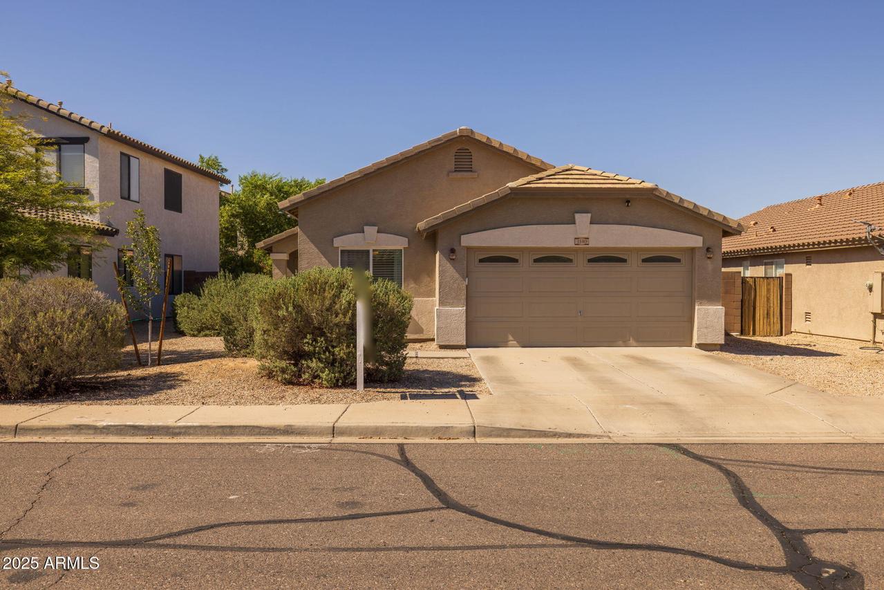 3340 W Five Mile Peak Dr., San Tan Valley, AZ 85144