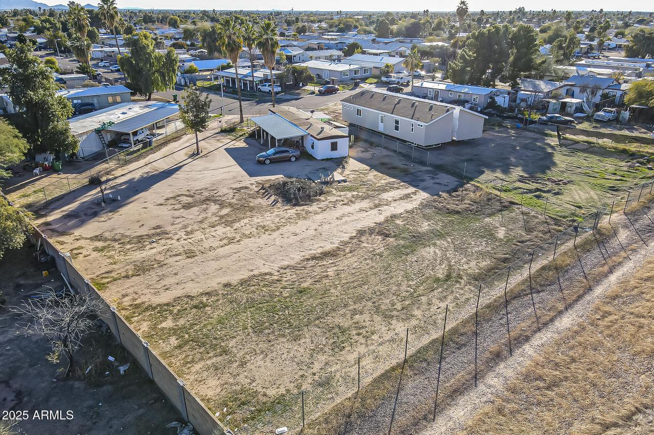 1627 S 80th St., Mesa, AZ 85209