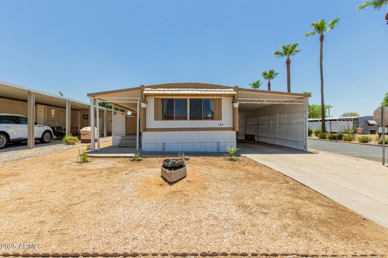 200 E Knox Rd. #124, Chandler, AZ 85225