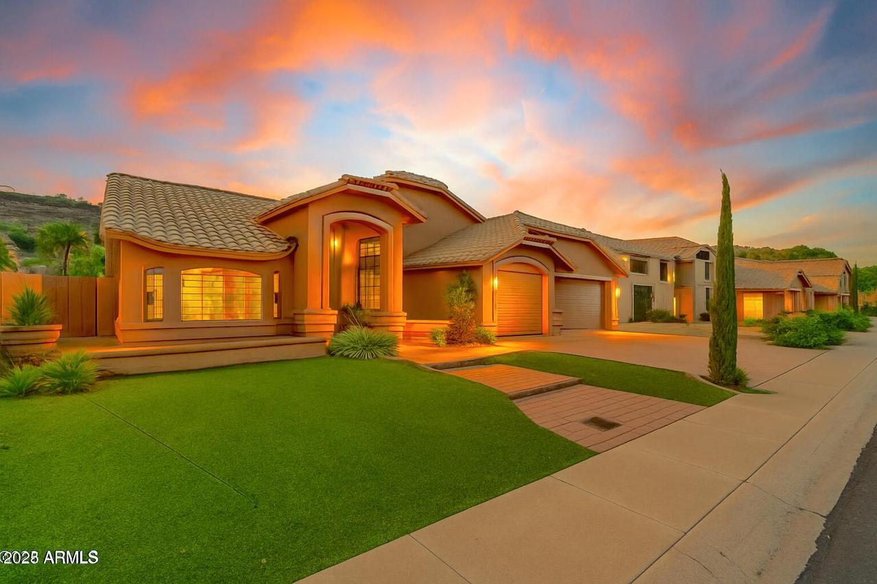 5741 W Soft Wind Dr., Glendale, AZ 85310