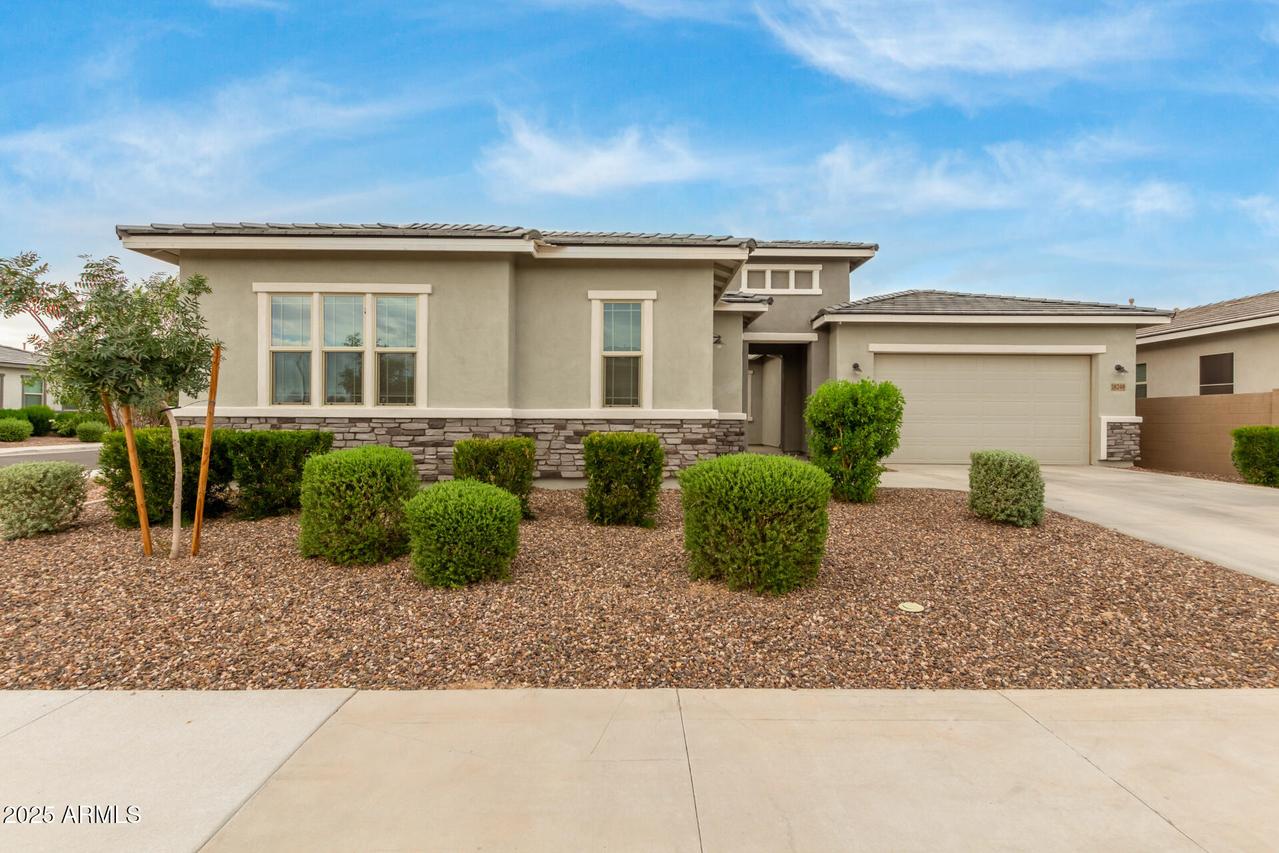 18246 W Pasadena Ave., Litchfield Park, AZ 85340