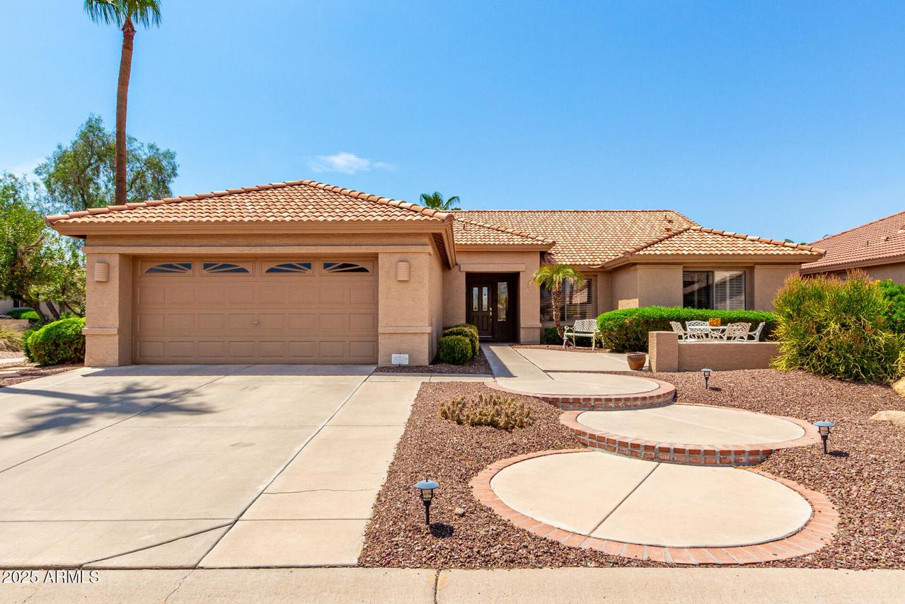 8951 E Nacoma Dr., Sun Lakes, AZ 85248