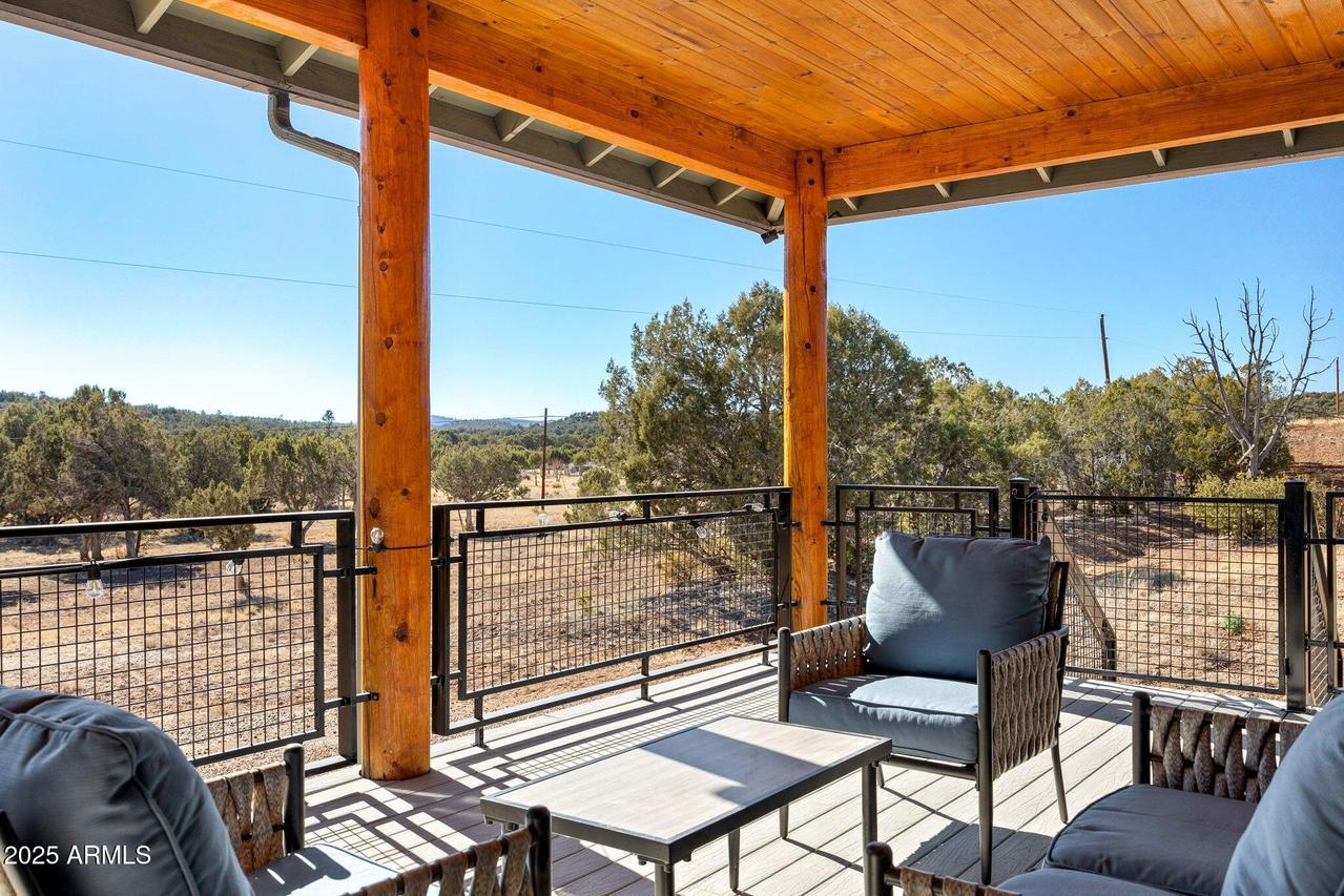 6515 E W Burton Rd., Show Low, AZ 85901