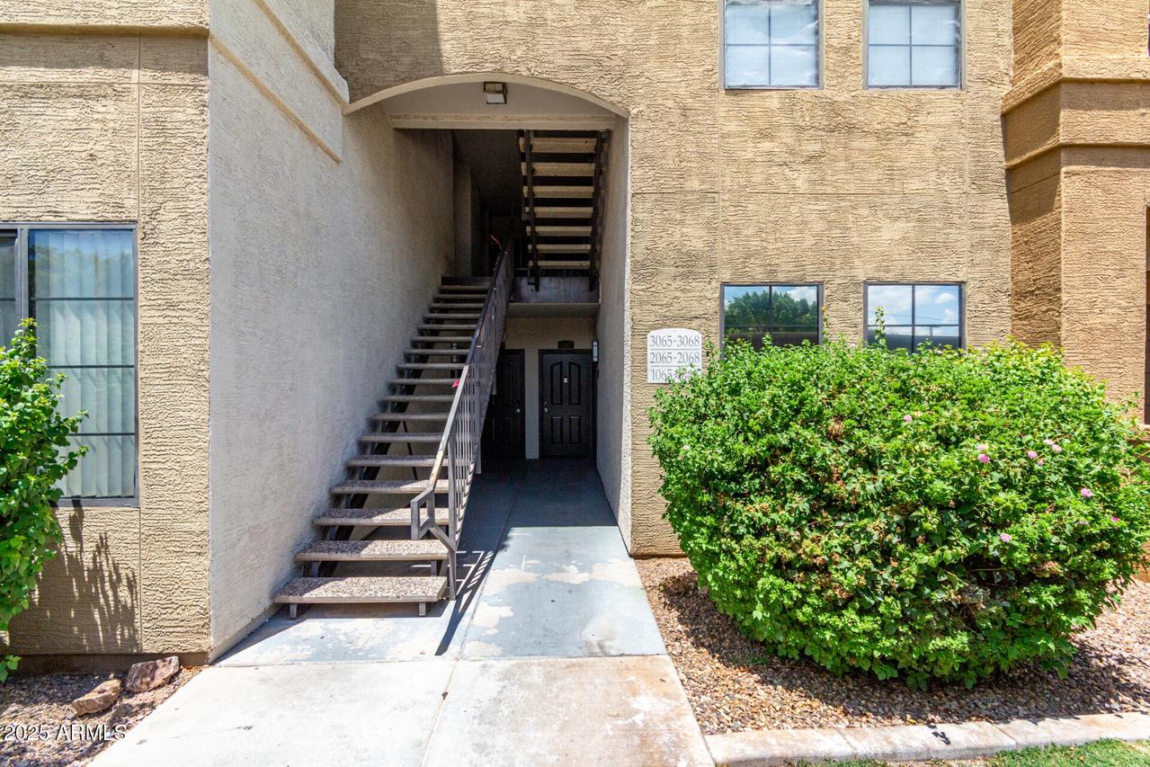 5302 E Van Buren St. #1067, Phoenix, AZ 85008