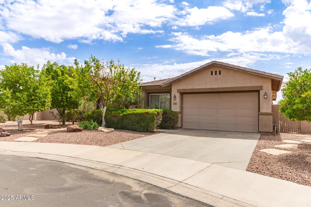 1515 N Los Alamos Cir., Mesa, AZ 85213
