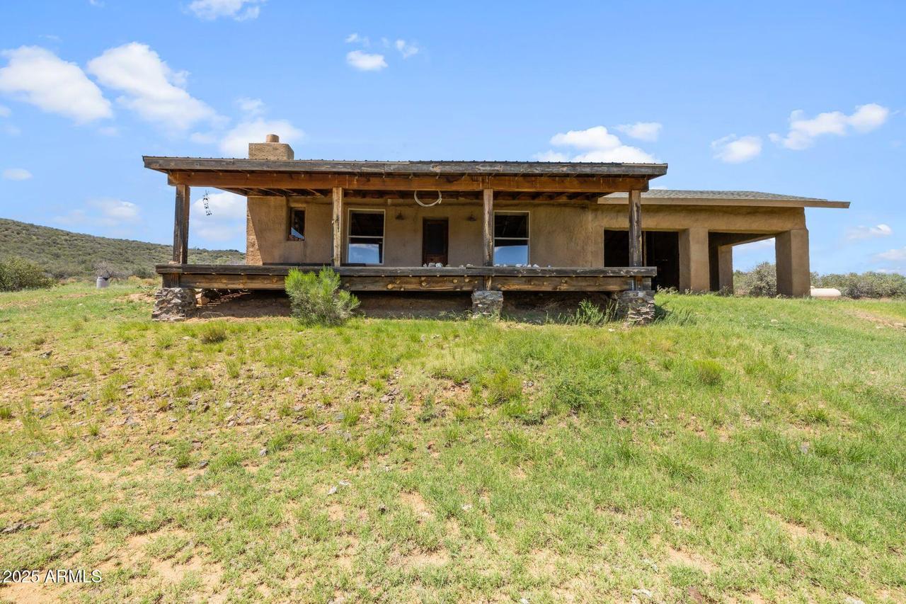 9955 E Iron King Rd., Dewey, AZ 86327