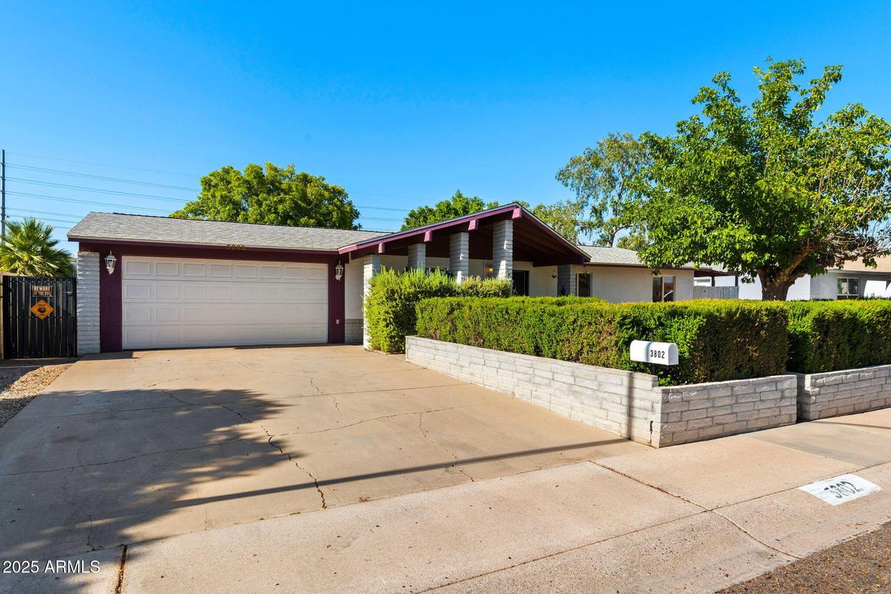 3802 W Rue De Lamour Ave., Phoenix, AZ 85029