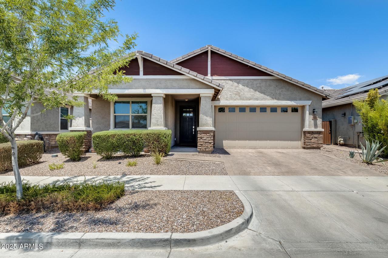 9660 E Red Giant Dr., Mesa, AZ 85212