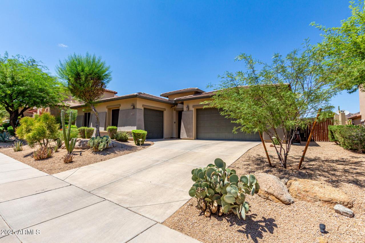 8630 W Briles Rd., Peoria, AZ 85383