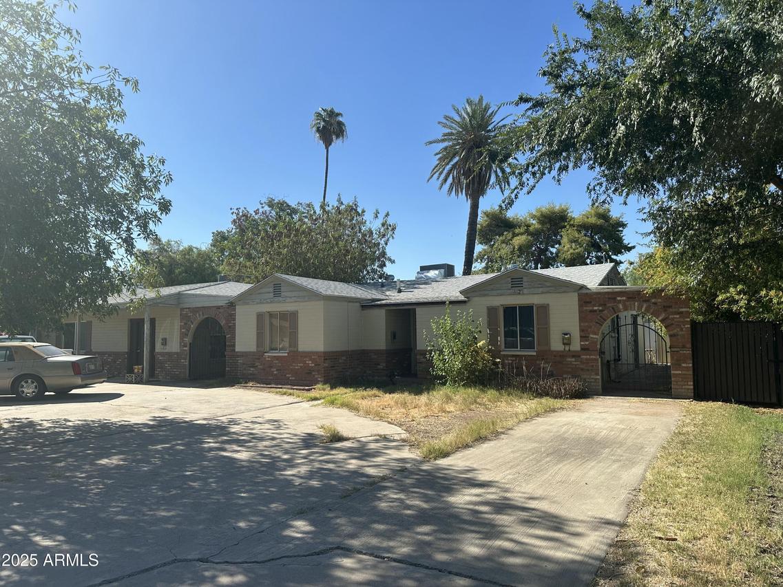 1717 W Heatherbrae Dr., Phoenix, AZ 85015
