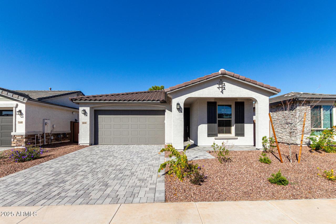 5334 W Las Palmaritas Dr., Glendale, AZ 85302