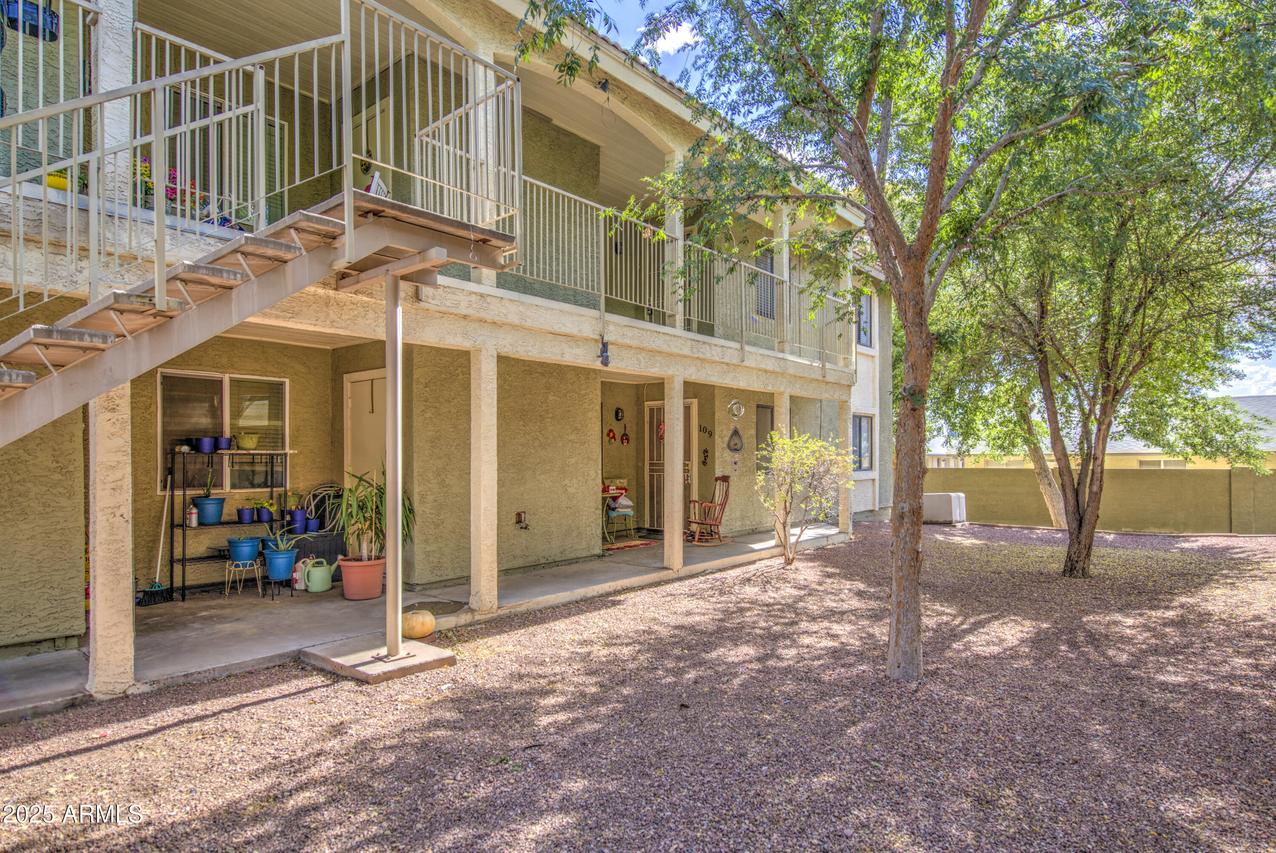 1336 E Mountain View Rd. #209, Phoenix, AZ 85020