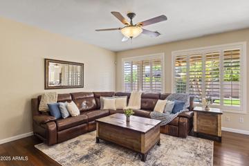 3341 E Canary Way, Chandler, AZ 85286