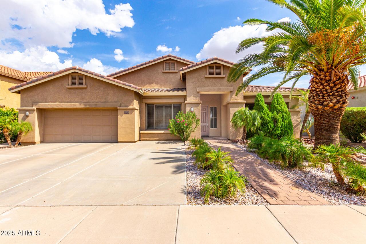 2332 W Andrea Dr., Phoenix, AZ 85085