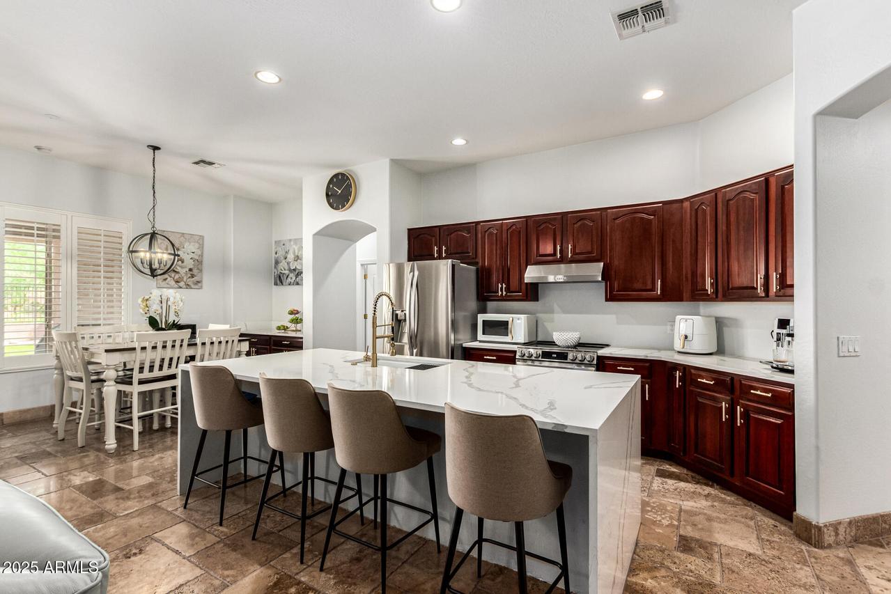 2332 W Andrea Dr., Phoenix, AZ 85085