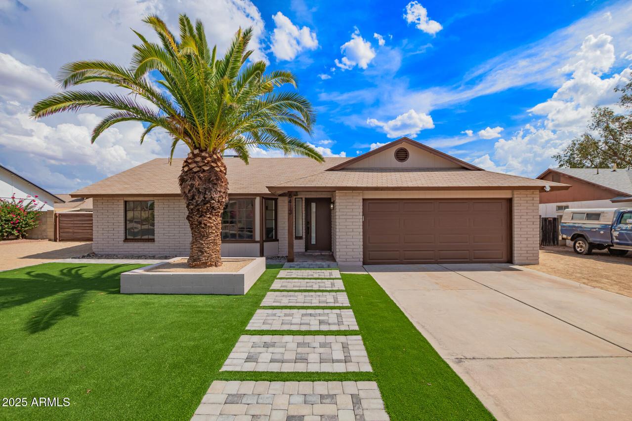 6413 E Ingram St., Mesa, AZ 85205