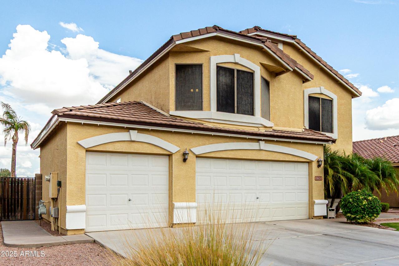 1293 S Western Skies Dr., Gilbert, AZ 85296