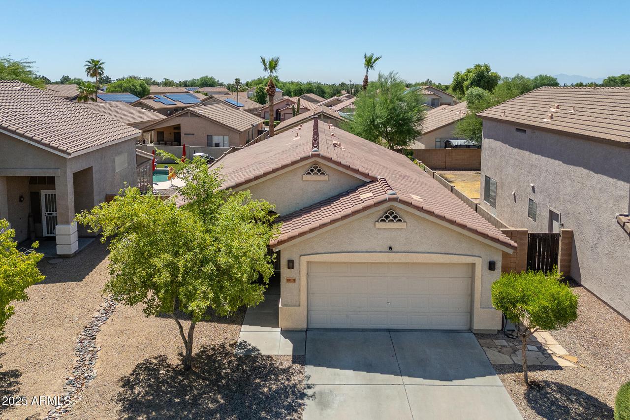 18131 N Skyhawk Dr., Surprise, AZ 85374