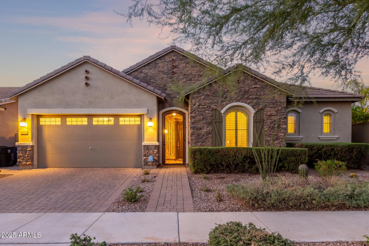 10742 E Simone Ave., Mesa, AZ 85212