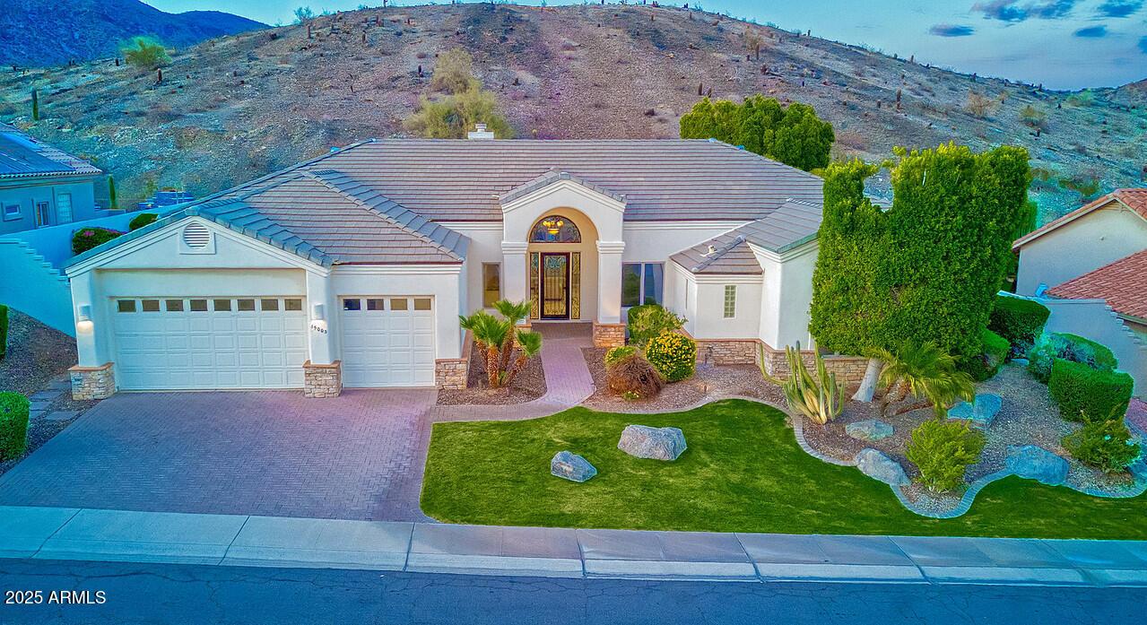 15003 S 7th St., Phoenix, AZ 85048