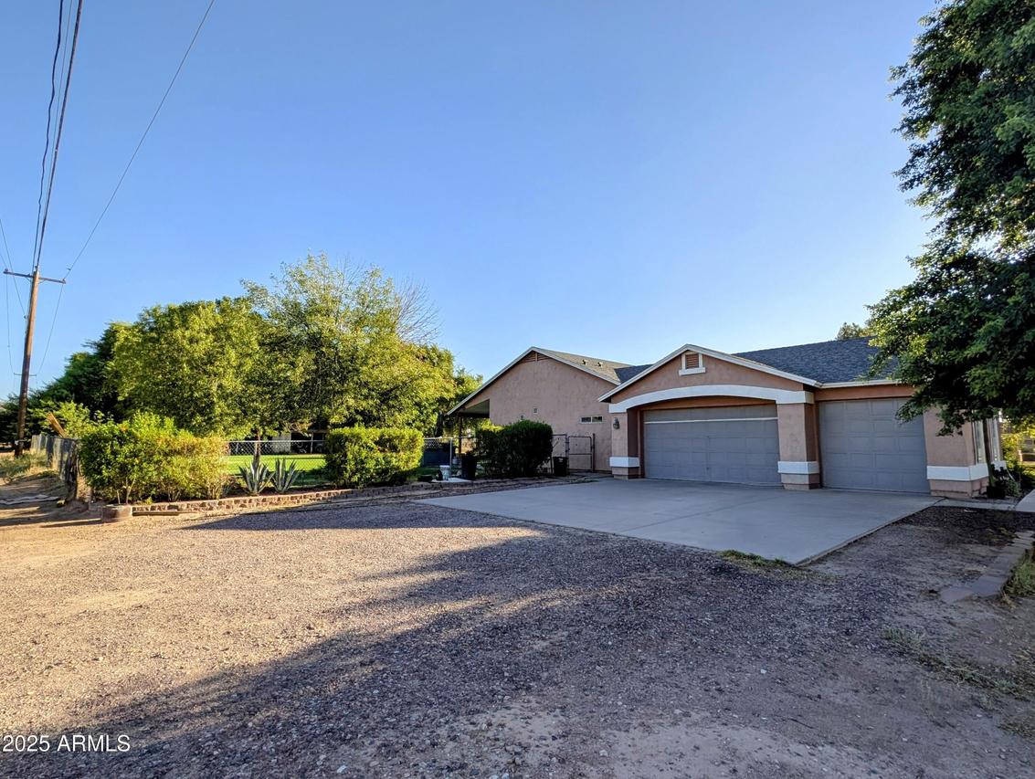 18145 E Cherry Hills Pl., Queen Creek, AZ 85142