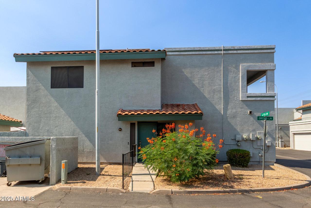 8602 N 67th Dr., Peoria, AZ 85345