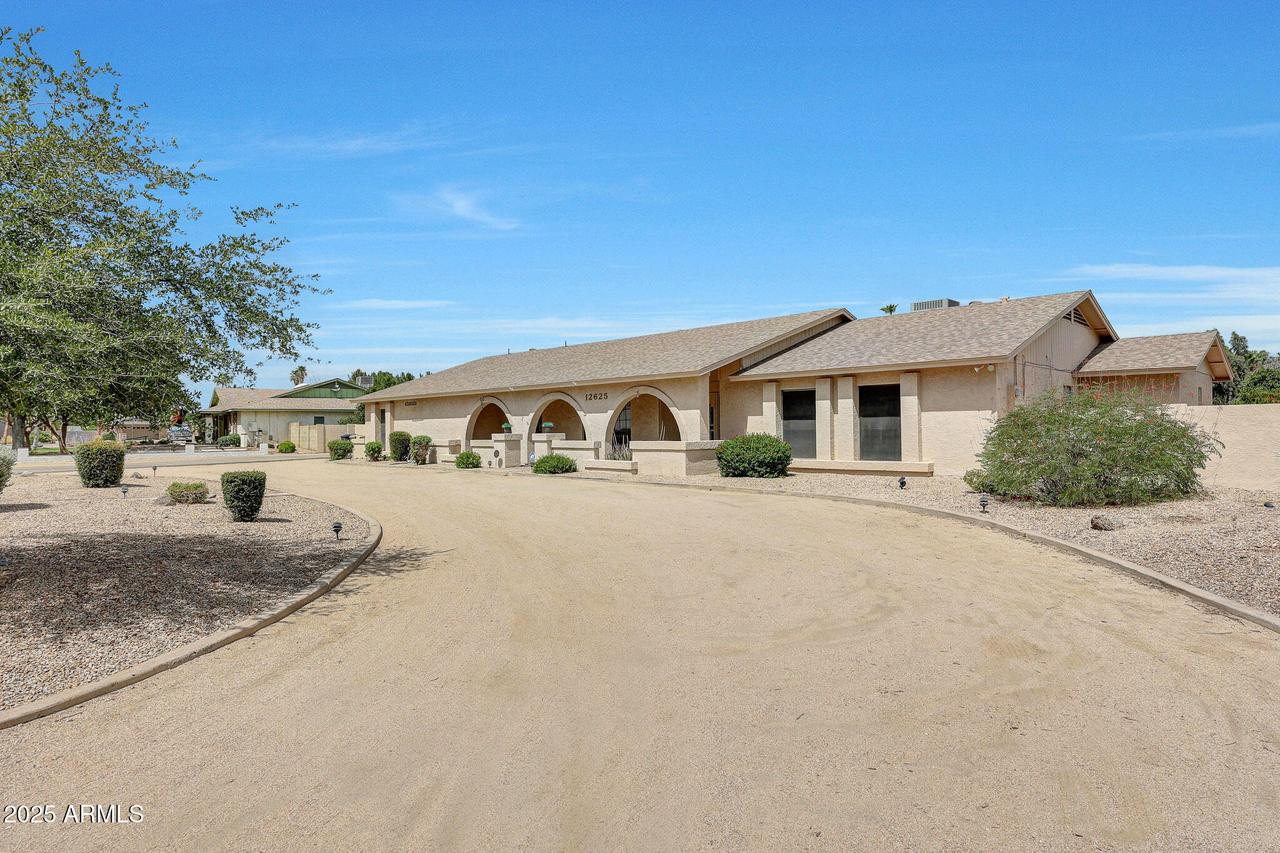 12625 N 66th Dr., Glendale, AZ 85304